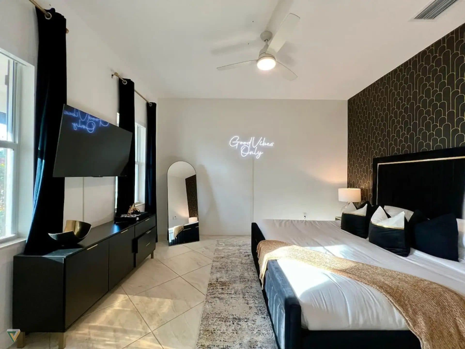 Miami Mansion Vibe | 8BR, Pool, Pickleball and Soccer Field in FL 33182, USA